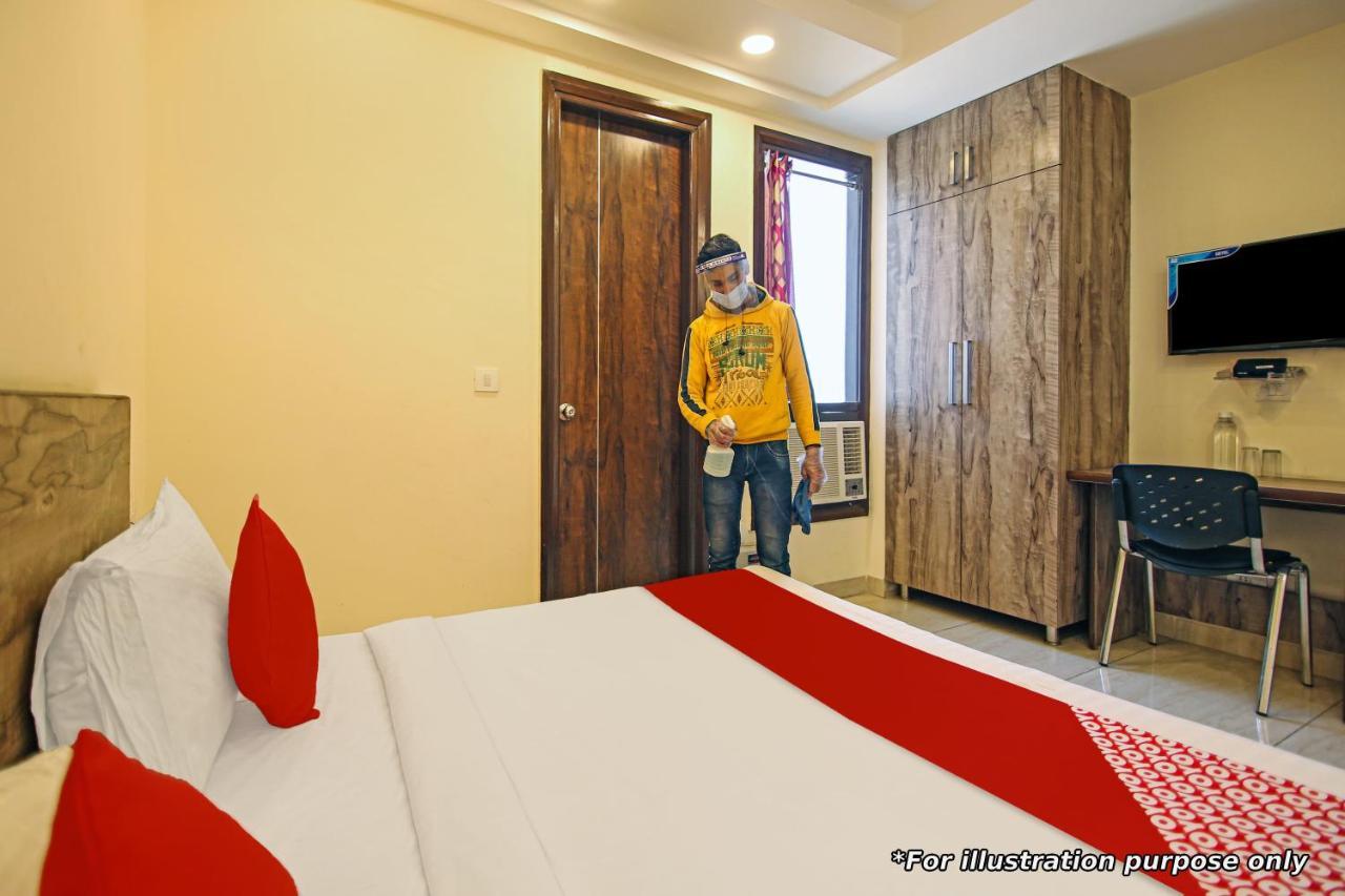 Oyo Flagship 81260 Star Lights Hotell Munnar Exteriör bild